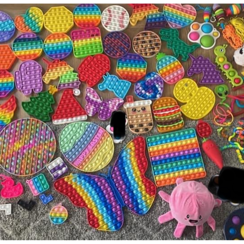 So many fidgets